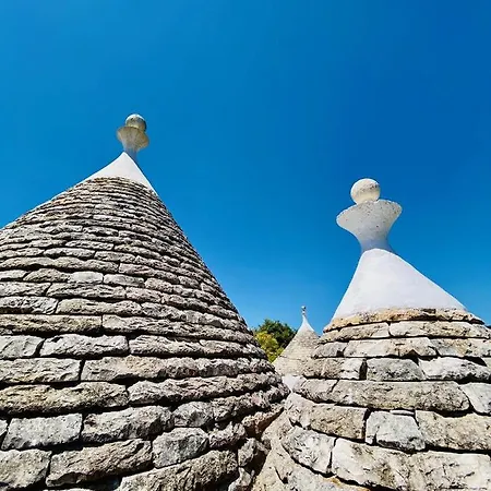 Trulli Di Ivana *