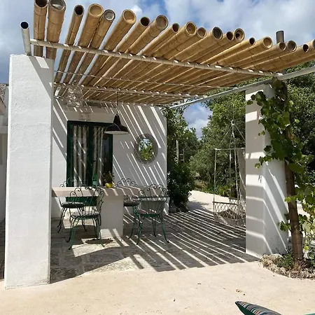 Maison d'hôtes Trulli Di Ivana *